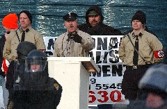 0410_WEB_a_Nazis_t240